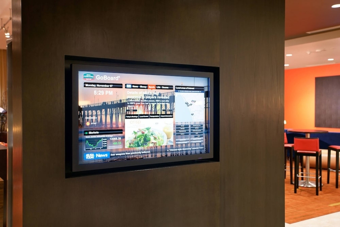 Imagen de los interiores del Hotel Courtyard San Diego Oceanside. Foto 17