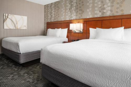 Imagen de la habitación del Hotel Courtyard San Francisco Larkspur Landing/Marin County. Foto 19