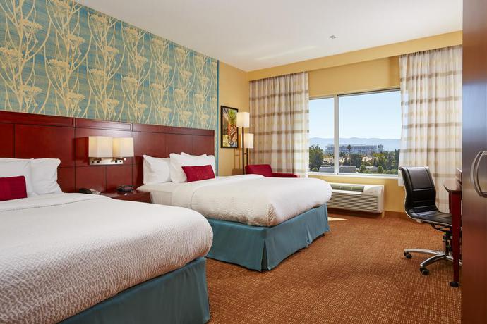 Imagen de la habitación del Hotel Courtyard San Jose North/ Silicon Valley. Foto 4