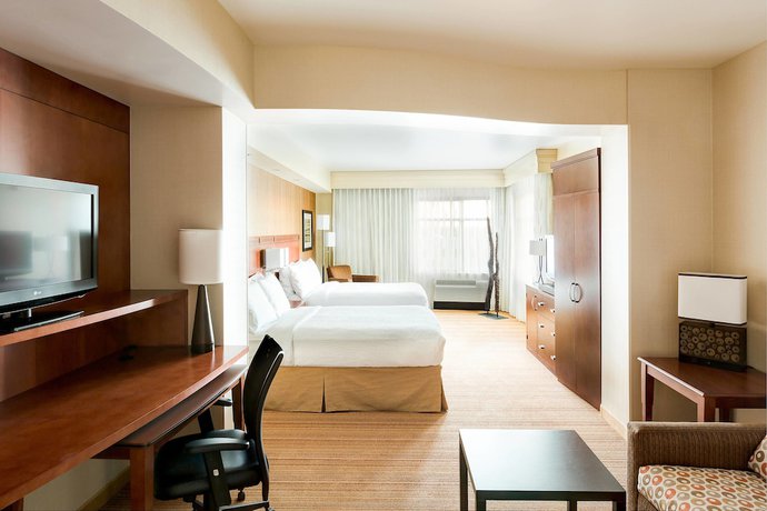 Imagen de la habitación del Hotel Courtyard Scottsdale Salt River. Foto 6