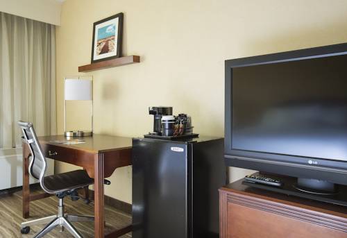 Imagen de la habitación del Hotel Courtyard Seattle North / Lynnwood Everett. Foto 6