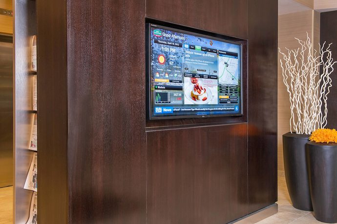 Imagen de los interiores del Hotel Courtyard Secaucus Meadowlands. Foto 16