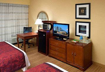 Imagen de la habitación del Hotel Courtyard Somerset. Foto 4