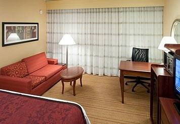 Imagen de la habitación del Hotel Courtyard Somerset. Foto 5