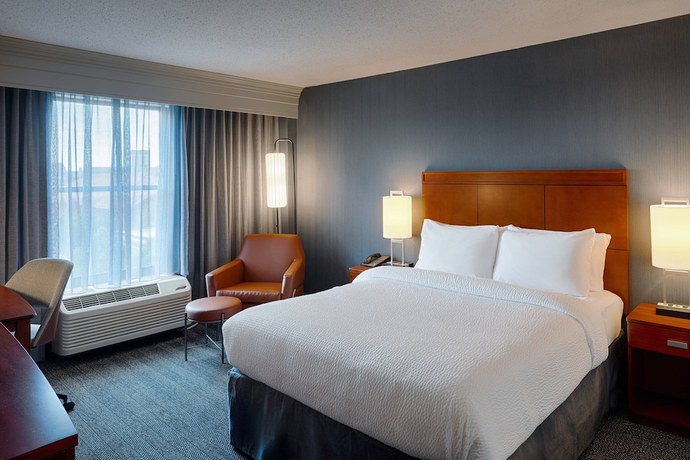Imagen de la habitación del Hotel Courtyard Springfield Downtown. Foto 6