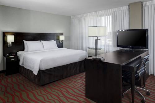 Imagen de la habitación del Hotel Courtyard St. Cloud. Foto 3