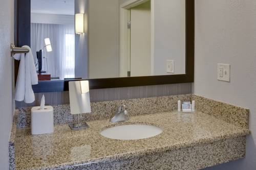 Imagen de la habitación del Hotel Courtyard Statesville Mooresville/lake Norman. Foto 7