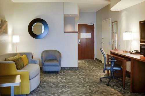 Imagen de la habitación del Hotel Courtyard Statesville Mooresville/lake Norman. Foto 13