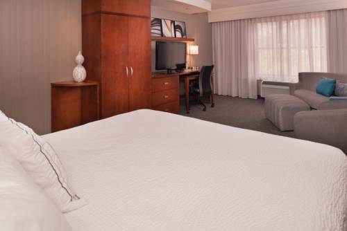 Imagen de la habitación del Hotel Courtyard Thousand Oaks Ventura County. Foto 11