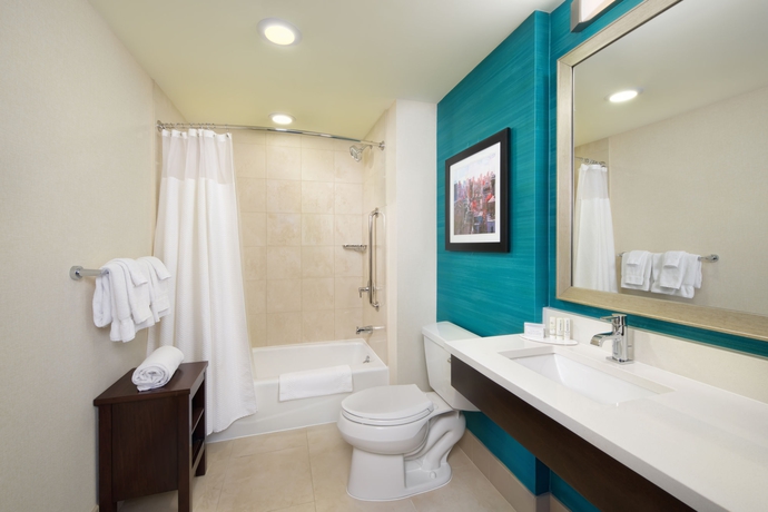 Imagen de la habitación del Hotel Courtyard Times Square West. Foto 6