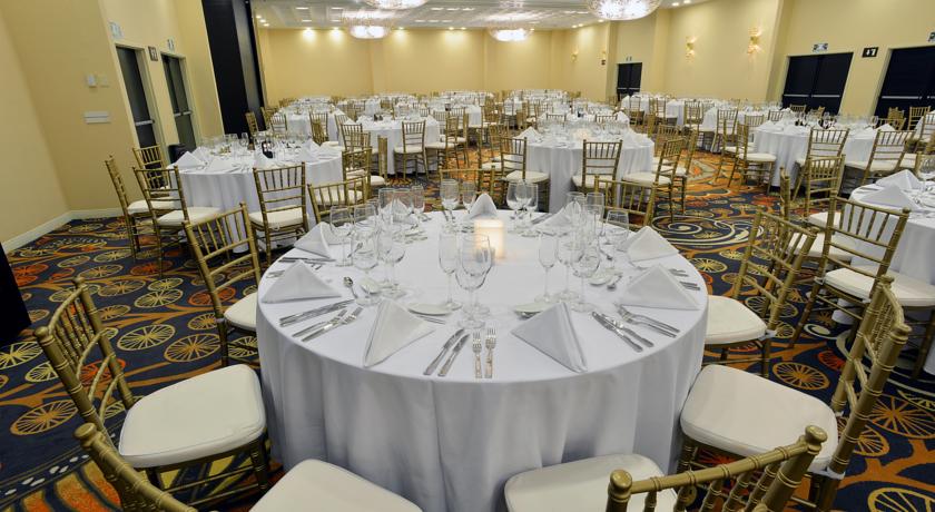 Imagen de los exteriores del Hotel Courtyard Toluca Tollocan. Foto 5