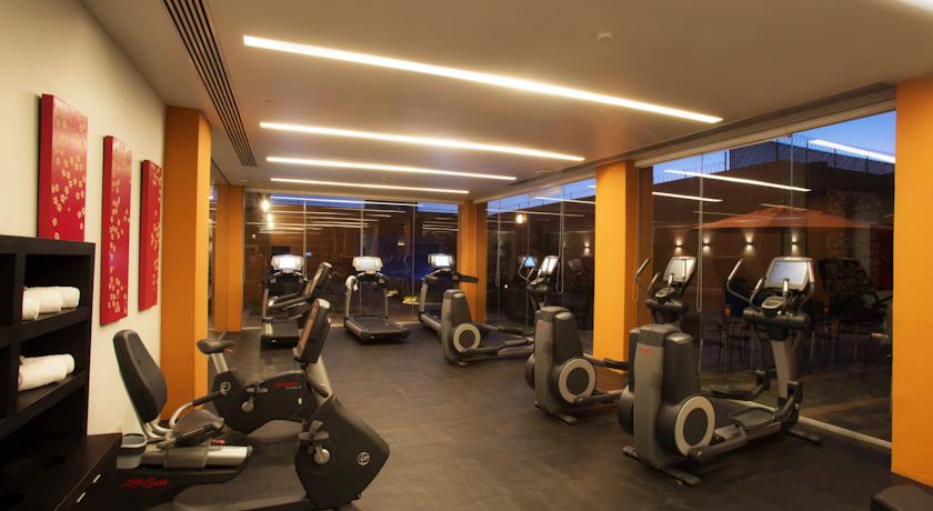 Imagen de los interiores del Hotel Courtyard Toluca Tollocan. Foto 8