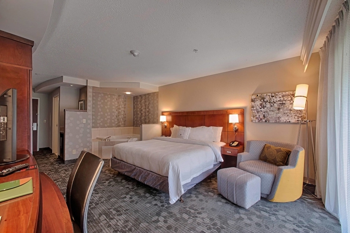 Imagen de la habitación del Hotel Courtyard Wall At Monmouth Shores Corporate Park. Foto 2