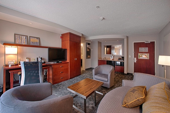 Imagen de la habitación del Hotel Courtyard Wall At Monmouth Shores Corporate Park. Foto 11