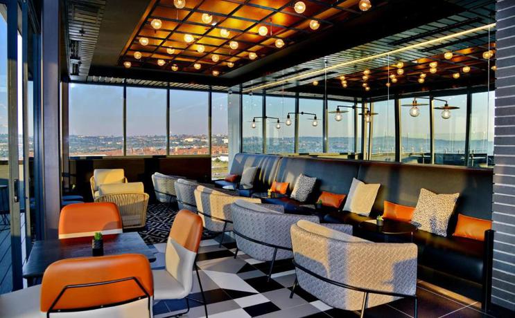 Imagen general del Hotel Courtyard Waterfall City. Foto 9