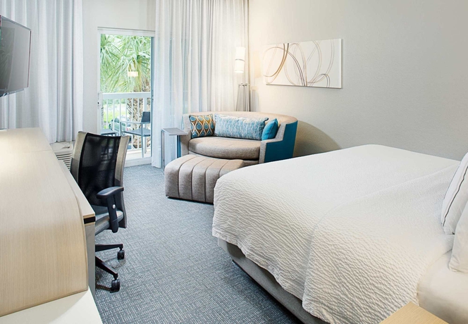 Imagen de la habitación del Hotel Courtyard West Palm Beach Airport. Foto 3