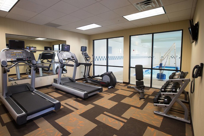 Imagen de los interiores del Hotel Courtyard Winchester Medical Center. Foto 16
