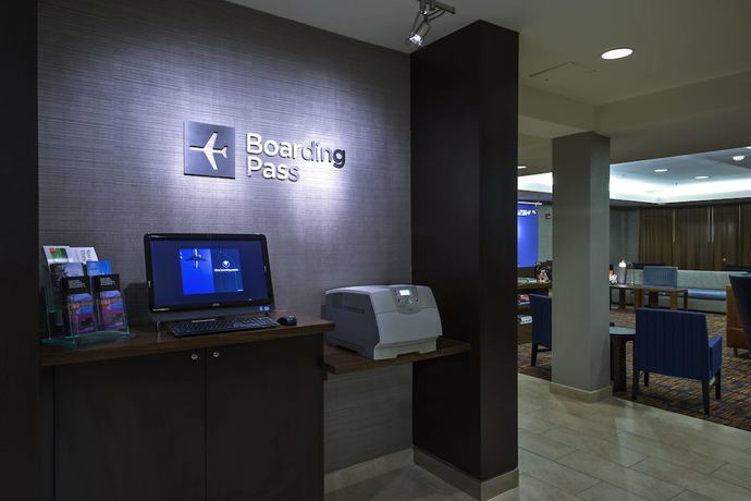 Imagen de los interiores del Hotel Courtyard Winston-salem Hanes Mall. Foto 17