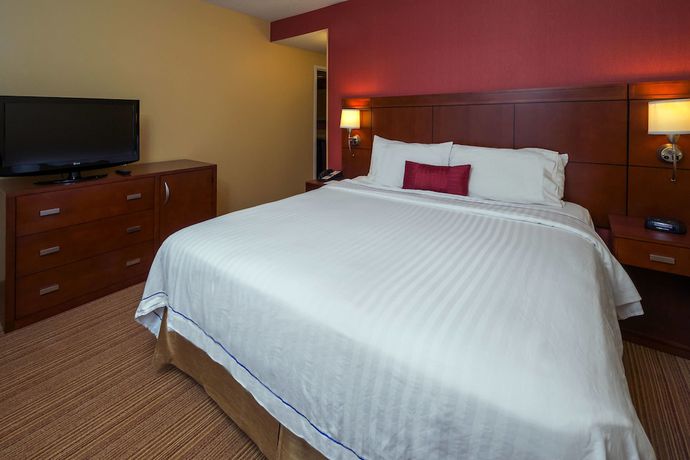 Imagen de la habitación del Hotel Courtyard Winston-salem Hanes Mall. Foto 10