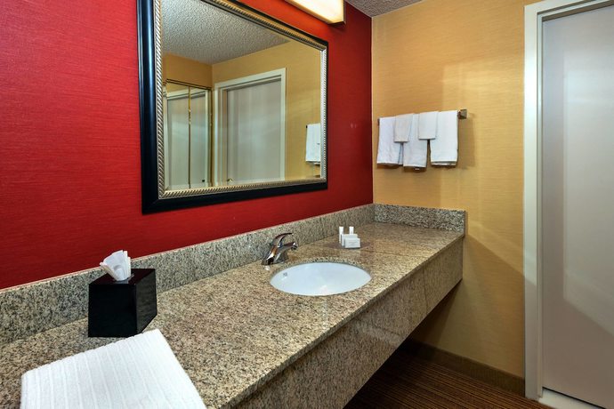 Imagen de la habitación del Hotel Courtyard Winston-salem Hanes Mall. Foto 13