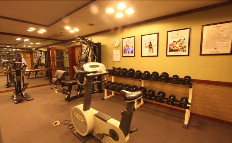 Imagen de los interiores del Hotel Courtyard Yangzhou. Foto 16