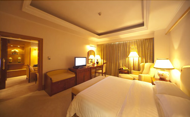 Imagen de la habitación del Hotel Courtyard Yangzhou. Foto 7