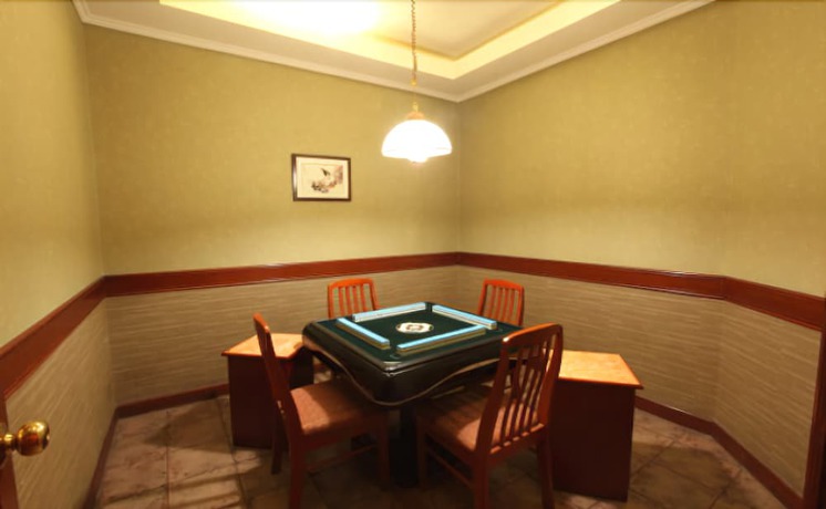 Imagen de los interiores del Hotel Courtyard Yangzhou. Foto 20