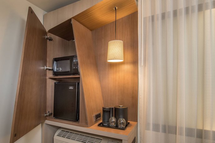 Imagen de la habitación del Hotel Courtyard by Marriott Albany Airport. Foto 11