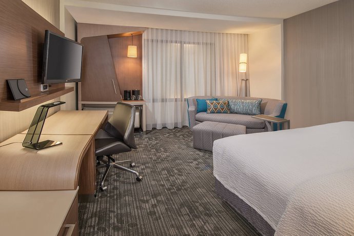 Imagen de la habitación del Hotel Courtyard by Marriott Albany Airport. Foto 14