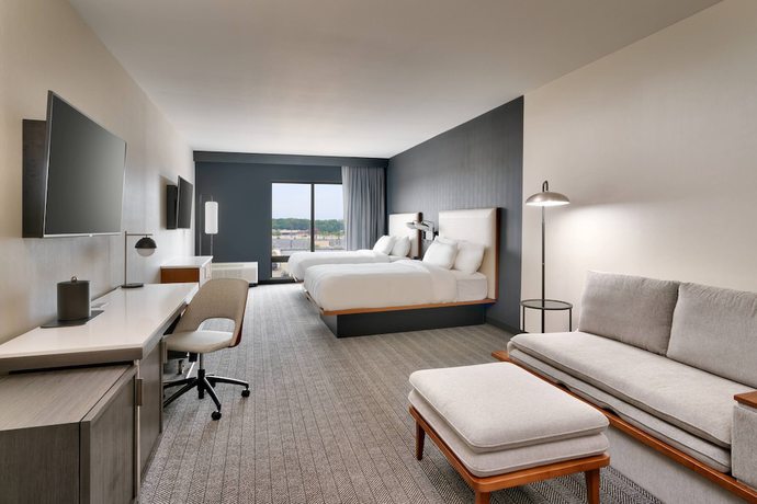 Imagen de la habitación del Hotel Courtyard by Marriott Ames. Foto 12