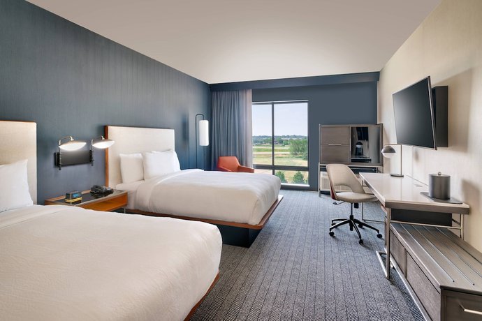 Imagen de la habitación del Hotel Courtyard by Marriott Ames. Foto 14