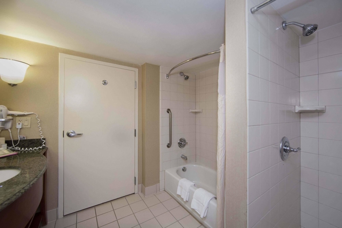 Imagen de la habitación del Hotel Courtyard by Marriott Athens Downtown, Athens-Clarke County Unified Government. Foto 7