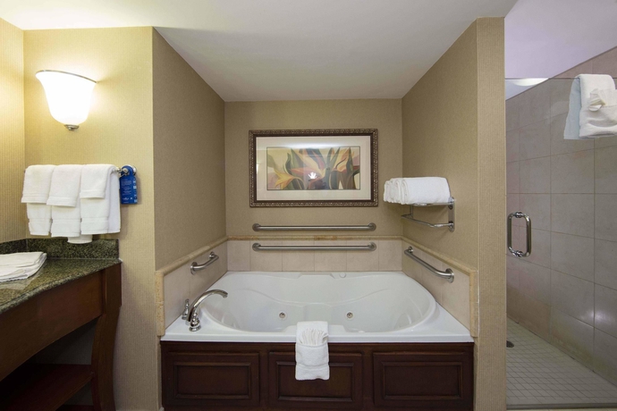 Imagen de la habitación del Hotel Courtyard by Marriott Athens Downtown, Athens-Clarke County Unified Government. Foto 8