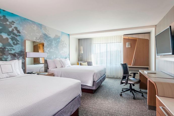 Imagen de la habitación del Hotel Courtyard by Marriott Atlanta Duluth Downtown. Foto 9