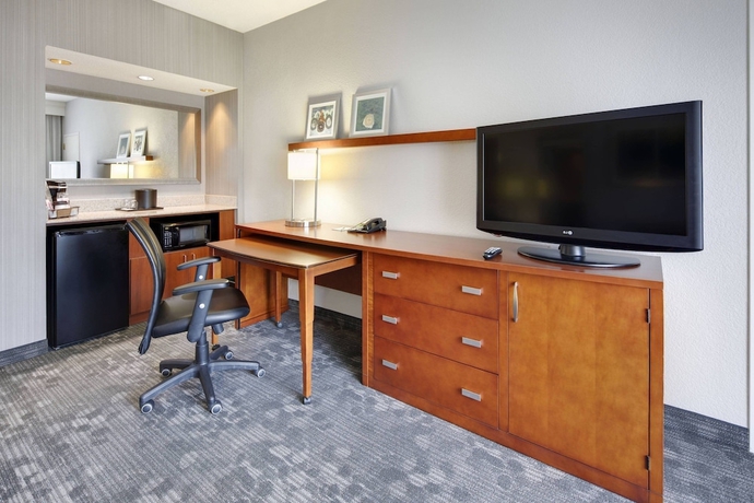 Imagen de la habitación del Hotel Courtyard by Marriott Atlanta Marietta/I-75 North. Foto 7