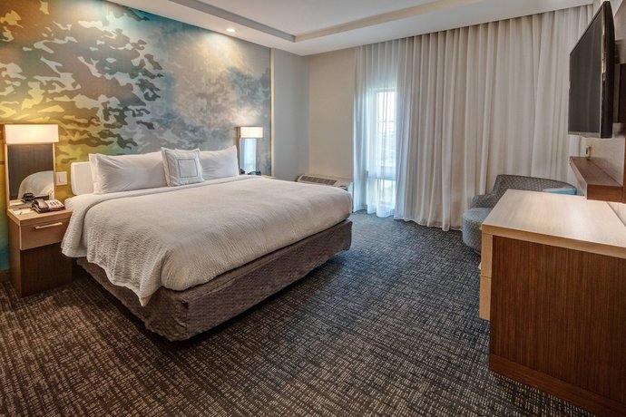 Imagen de la habitación del Hotel Courtyard by Marriott Austin Northwest/Lakeline. Foto 13