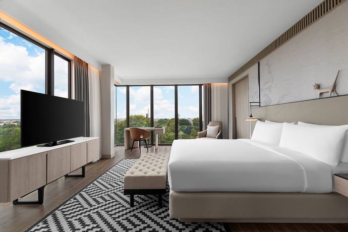 Imagen de la habitación del Hotel Courtyard by Marriott Bangkok Suvarnabhumi Airport. Foto 4