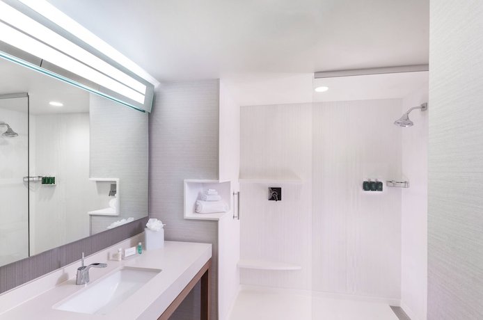 Imagen de la habitación del Hotel Courtyard by Marriott Baton Rouge Downtown. Foto 7