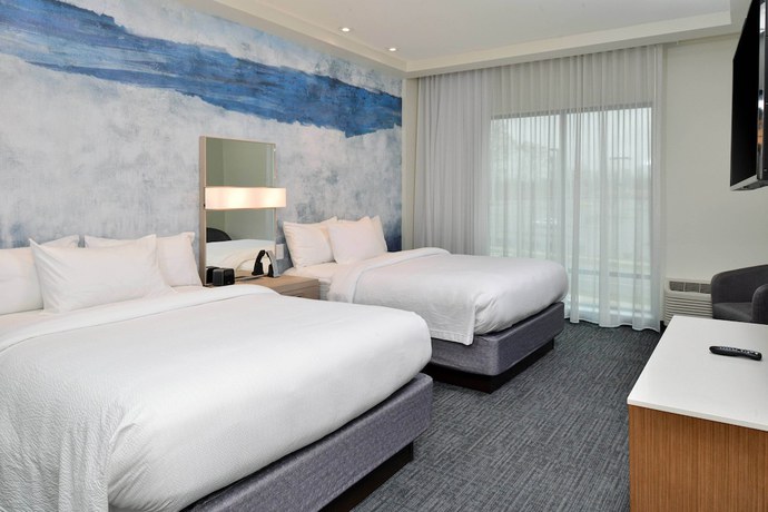 Imagen de la habitación del Hotel Courtyard by Marriott Charlotte Steele Creek. Foto 3