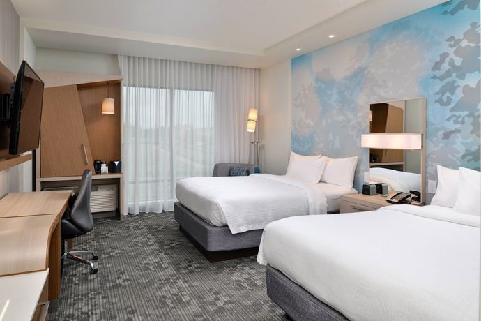 Imagen de la habitación del Hotel Courtyard by Marriott Charlotte Steele Creek. Foto 4
