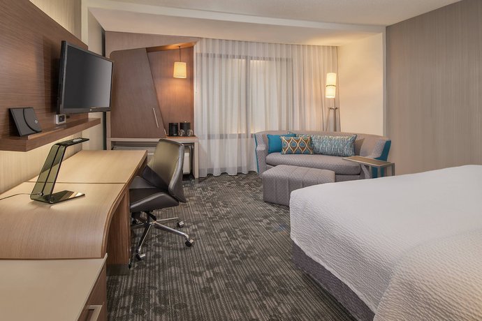 Imagen de la habitación del Hotel Courtyard by Marriott Charlotte Steele Creek. Foto 7