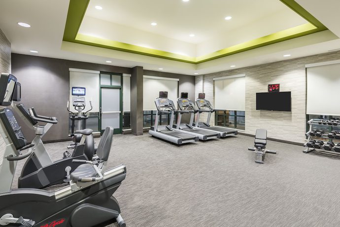 Imagen de los interiores del Hotel Courtyard by Marriott Chattanooga Downtown. Foto 16