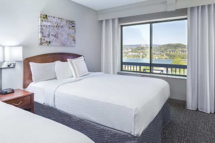 Imagen de la habitación del Hotel Courtyard by Marriott Chattanooga Downtown. Foto 14