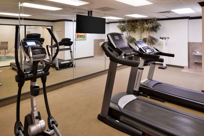 Imagen de los interiores del Hotel Courtyard by Marriott Chino Hills. Foto 14