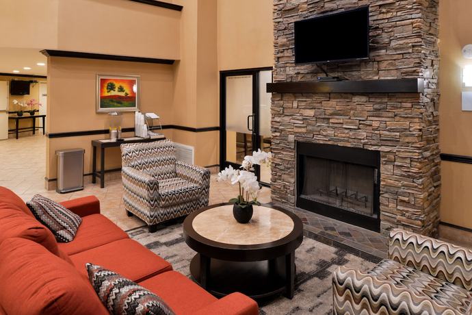 Imagen del bar/restaurante del Hotel Courtyard by Marriott Chino Hills. Foto 2