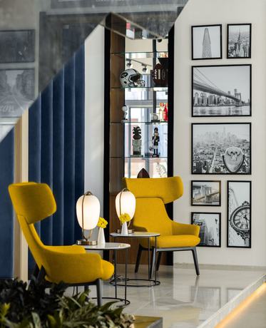 Imagen de los interiores del Hotel Courtyard by Marriott Chisinau. Foto 15