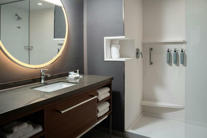 Imagen general del Hotel Courtyard by Marriott Cleveland TN. Foto 5