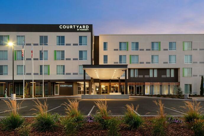 Imagen general del Hotel Courtyard by Marriott Cleveland TN. Foto 8