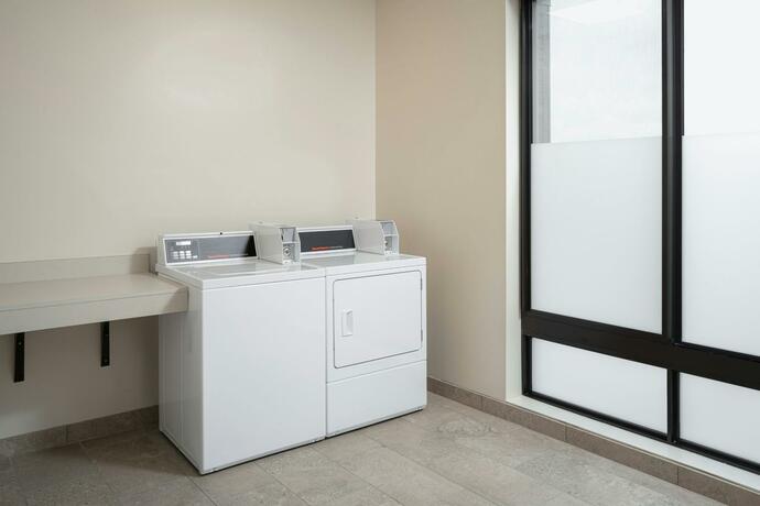 Imagen general del Hotel Courtyard by Marriott Cleveland TN. Foto 21