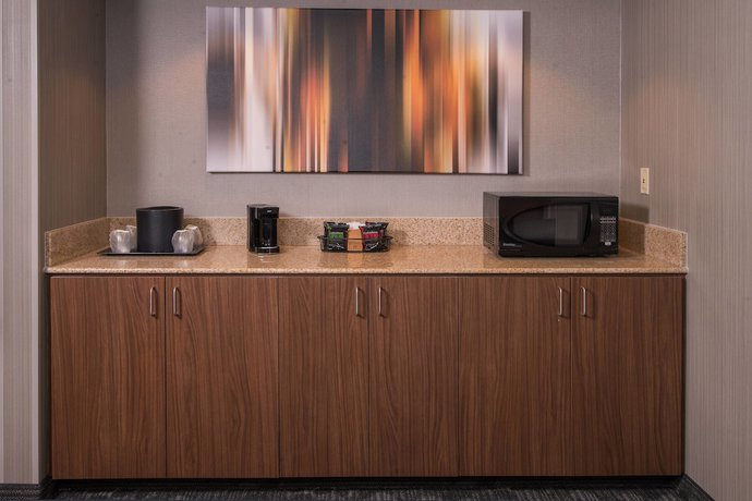 Imagen de la habitación del Hotel Courtyard by Marriott Columbia. Foto 5